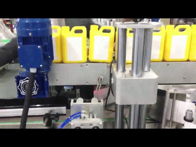 Automatyczna maszyna do etykietowania butelek z płynem czyszczącym