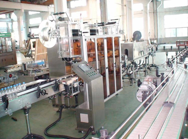 Automatyczna maszyna do etykietowania termokurczliwych folii PVC z podwójną głowicą